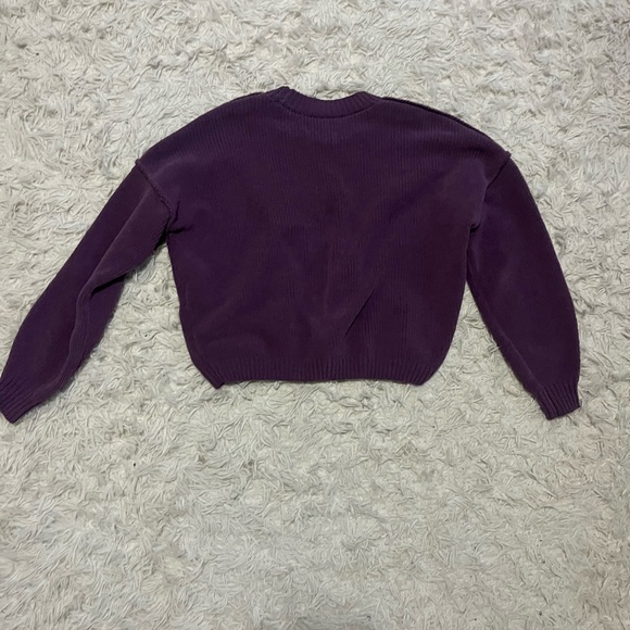 Sweater - Picture 3 of 3